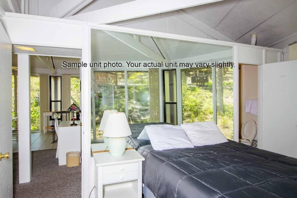 Unit 5 - Treetop 2 Bedroom Villa Village of Four Seasons 외부 사진